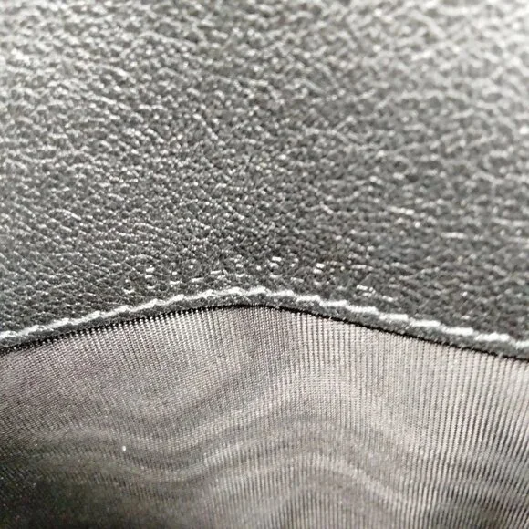 Authentic Gucci Black Leather Wallet on Chain mn530-021526 - Picture 9 of 9